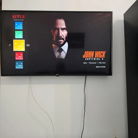 Luxury Modern Free Parking Air Conditioning Netflix Superb Bright View Balcony Self Check In Militari