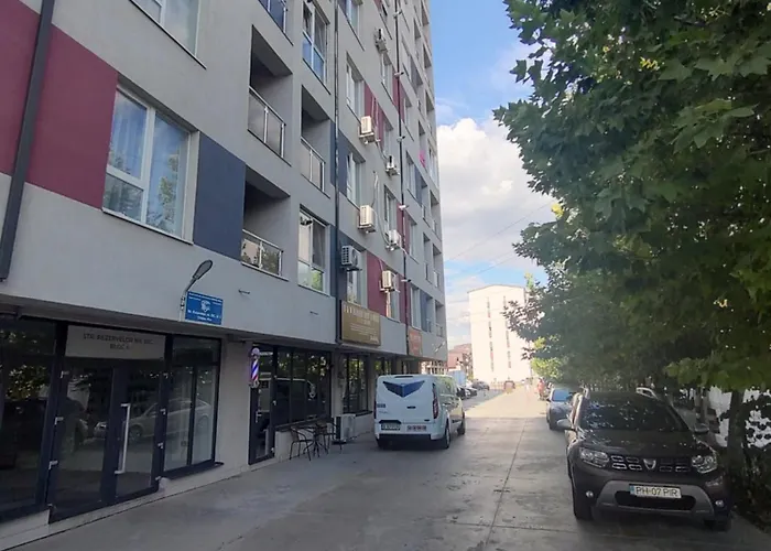 Luxury Modern Free Parking Air Conditioning Netflix Superb Bright View Balcony Self Check In Militari