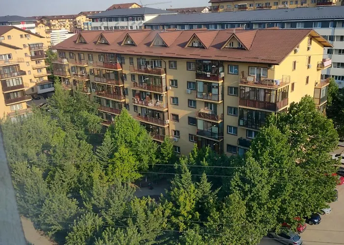 Luxury Modern Free Parking Air Conditioning Netflix Superb Bright View Balcony Self Check In Militari 公寓 *