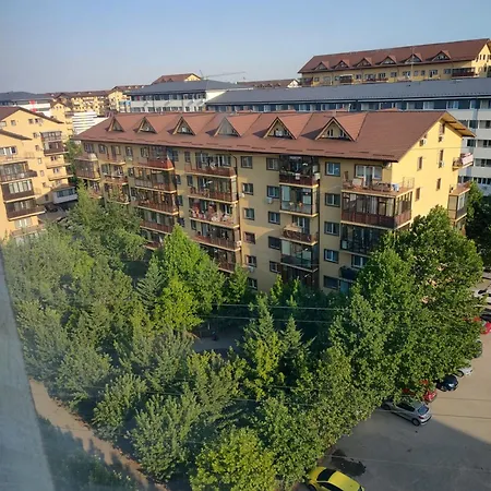 Luxury Modern Free Parking Air Conditioning Netflix Superb Bright View Balcony Self Check In Militari 公寓 *