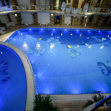 Luxury Modern Free Parking Air Conditioning Netflix Superb Bright View Balcony Self Check In Militari Apartment *